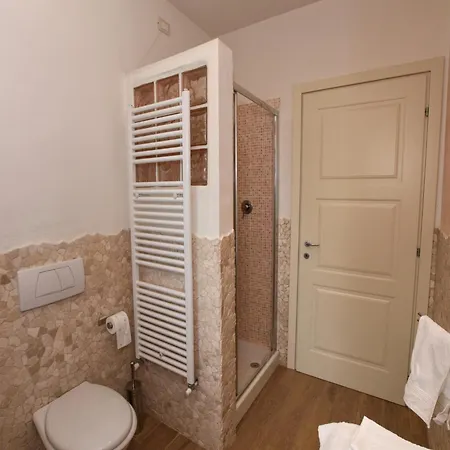 Mansion In San Valentino With Pool * San Valentino in Abruzzo Citeriore