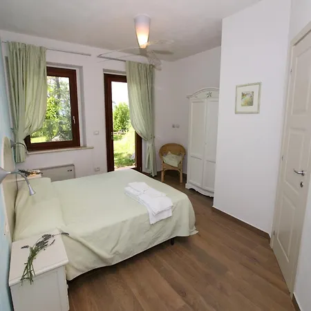 Mansion In San Valentino With Pool Dom wakacyjny