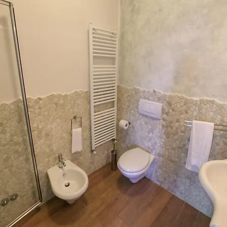 Mansion In San Valentino With Pool Dom wakacyjny San Valentino in Abruzzo Citeriore