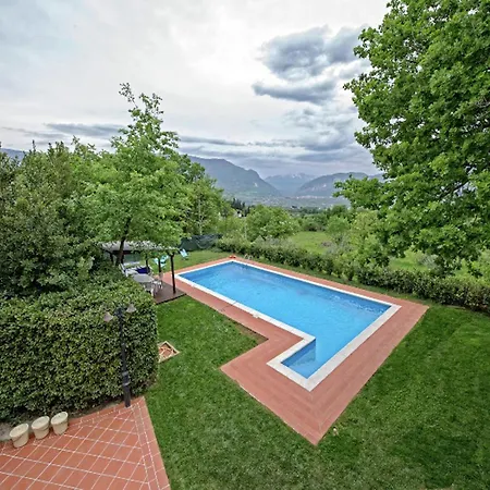 Mansion In San Valentino With Pool Dom wakacyjny