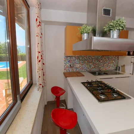 Mansion In San Valentino With Pool San Valentino in Abruzzo Citeriore