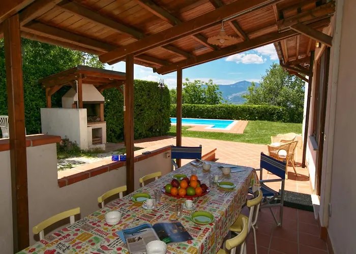 Mansion In San Valentino With Pool